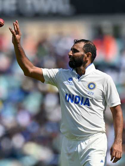 “Really surprised”: Shastri and Ponting question Shami management