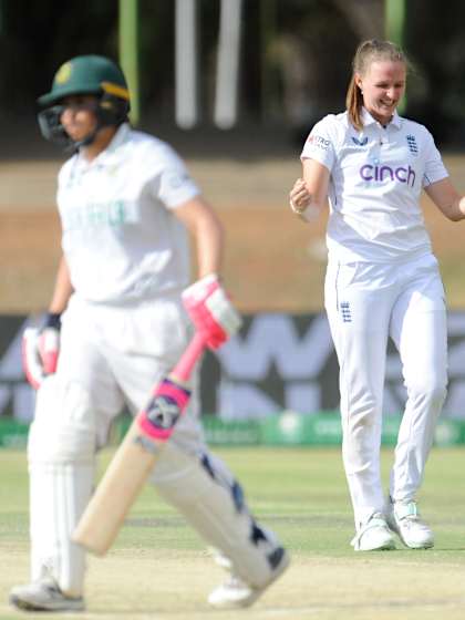 England take command after South Africa's dramatic collapse on Day 2