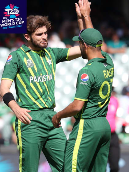 Pakistan hold off Bangladesh to seal semi-final spot | Match Highlights | T20WC 2022