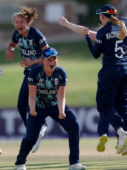 Scrivens steps up to send England into title decider | U19 Women's T20WC