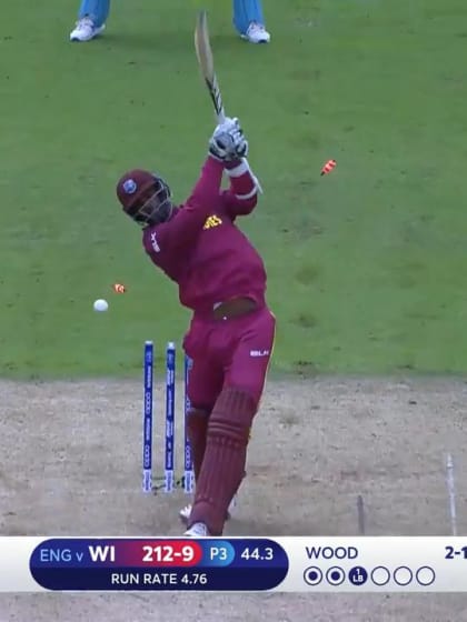 CWC19: ENG v WI - Wood cleans up Gabriel