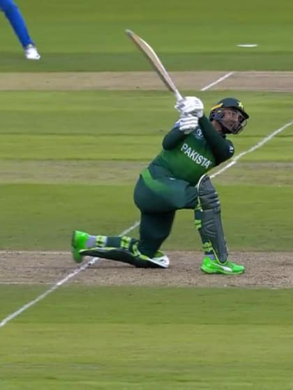 CWC19: IND v PAK - Fakhar Zaman hits Pakistan's first six to bring up his half-century
