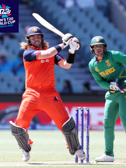 Netherlands off to a flyer to put South Africa on the ropes early | Powerplay Highlights | T20 WC 2022
