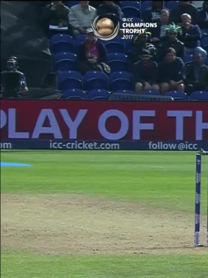 WICKET: Fahim is run out by Perera for 15