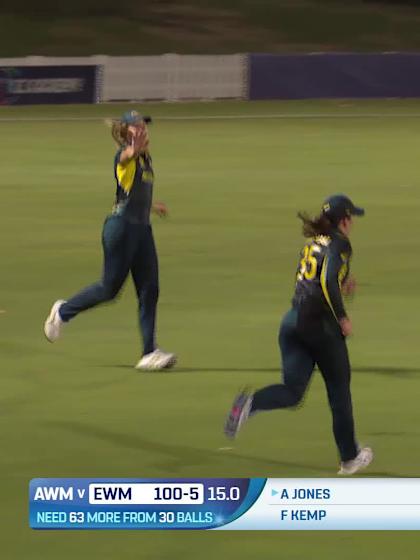 Amy Jones - Wicket - Australia Women vs England Women