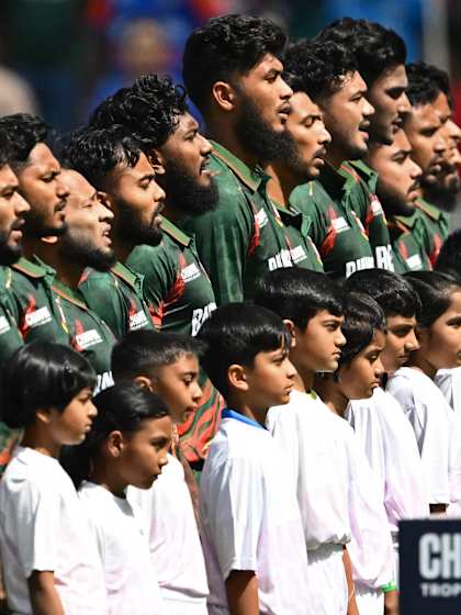 A moment of passion and patriotism from the Bangladesh players | Champions Trophy 2025