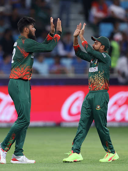 Bangladesh strike in quick succession | BAN v IND | Champions Trophy 2025