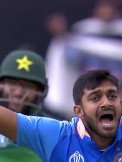 CWC19: IND v PAK - Shankar strikes with his first ball in World Cup cricket