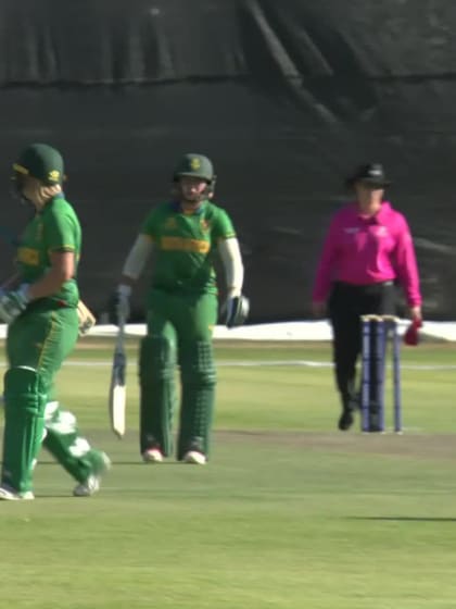 Wicket-Delmi-Tucker-South-Africa-Women v England-Women ICC T20WC 2023