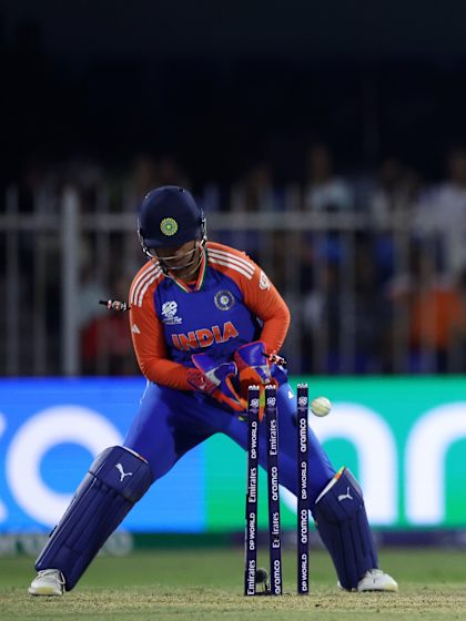 Exciting final over yields back-to-back wickets | WT20WC 2024