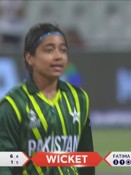 Wicket-Amy-Hunter-Pakistan-Women v Ireland ICC T20WC 2023