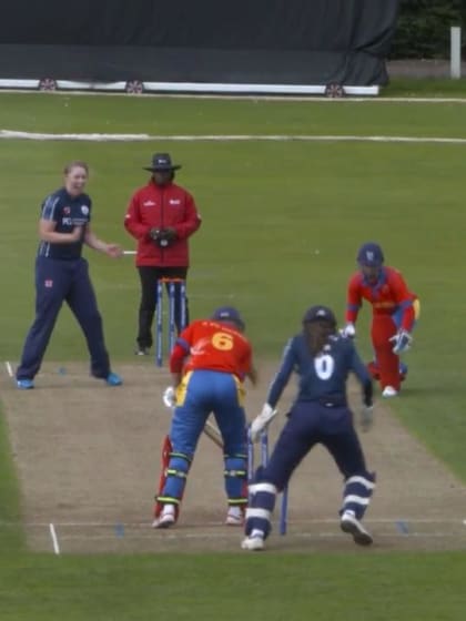 ICC T20WC Qualifier: SCO v NAM - Rachel Hawkins 2/9, highlights