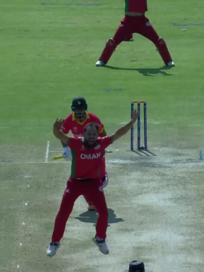 - Wicket - Zimbabwe vs Oman