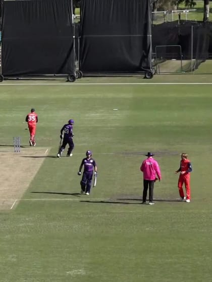 Wicket - Michael Leask - Scotland v Netherlands ICC T20WC 2022