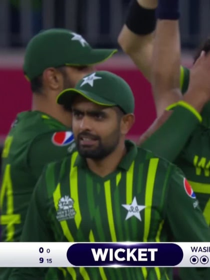 Wicket - Sikandar Raza - Pakistan v Zimbabwe ICC T20WC 2022