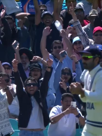 Pat Cummins - Wicket - Australia vs India