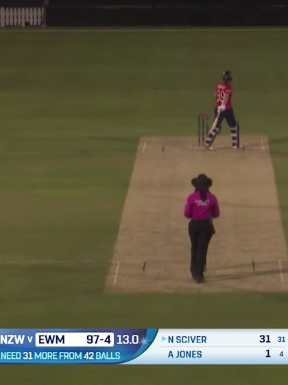 Nat Sciver-Brunt - Wicket - England Women vs New Zealand Women