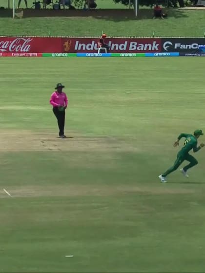 Mashford Shungu with a Four vs. South Africa