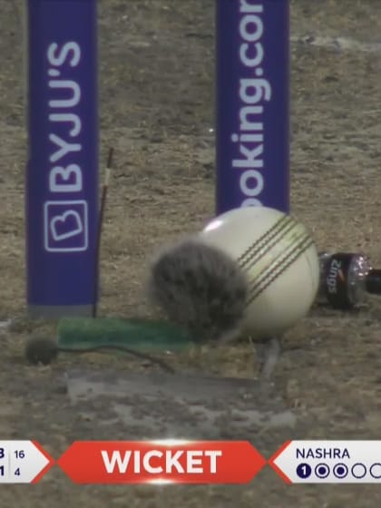 Wicket-Eimear-Richardson-Pakistan-Women v Ireland ICC T20WC 2023