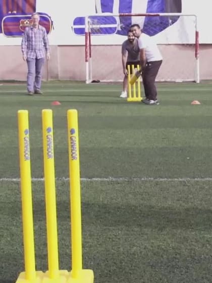 Cricket changes lives | World Refugee Day