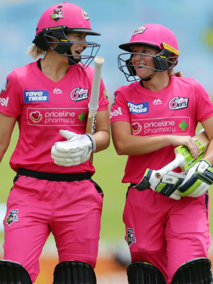 Ellyse Perry and Alyssa Healy set new WBBL record