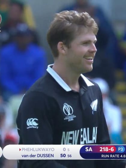 CWC19: NZ v SA - Phehlukwayo is caught at mid-off
