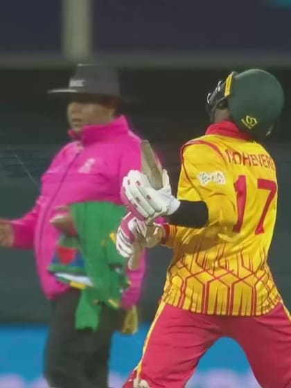 Wicket - Sean Williams - South-Africa v Zimbabwe ICC T20WC 2022