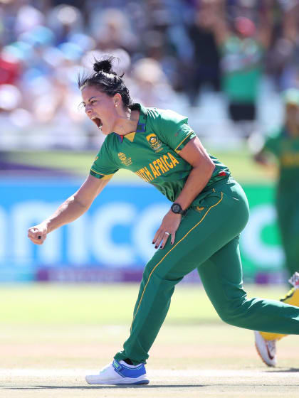 Kapp strikes to take first wicket of the Final | Women's T20WC 2023