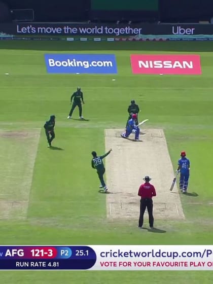 CWC19: PAK v AFG -  Shadab gets Asghar Afghan after a counter-attacking 42