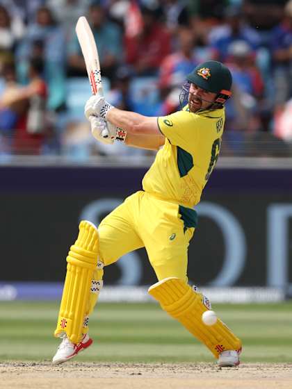 Travis Head takes off in Dubai | IND v AUS | Champions Trophy 2025