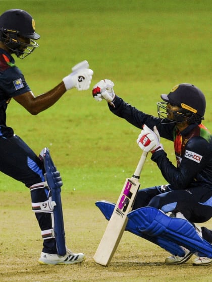 Bowlers, Dhananjaya de Silva star for Sri Lanka in low-scoring thriller