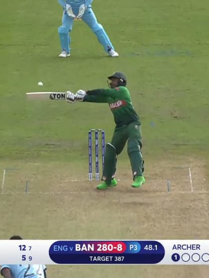 CWC19: ENG v BAN - Mehidy out caught behind