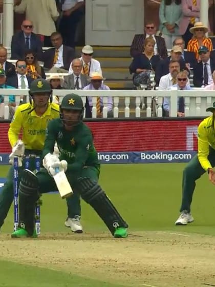 CWC19: Pak v SA - Fakhar is caught by slip trying to scoop Tahir