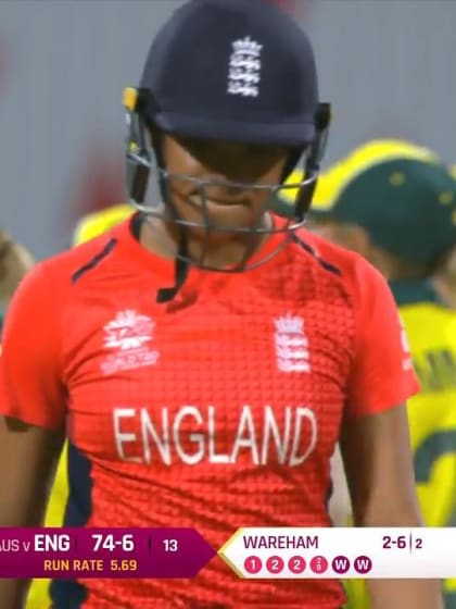 AUS v ENG: Sophia Dunkley bowled by Georgia Wareham