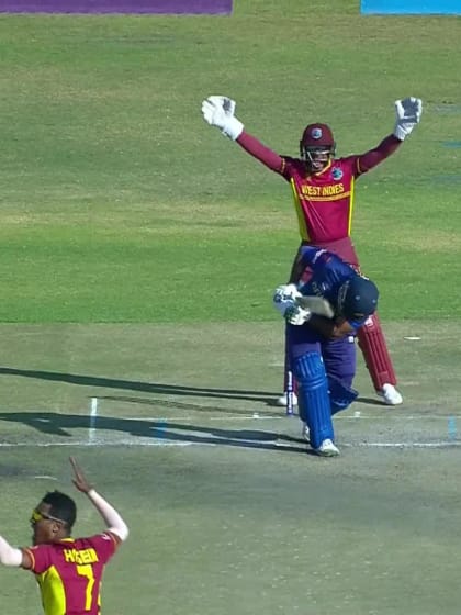 Dimuth Karunaratne - Wicket - Sri Lanka vs West Indies