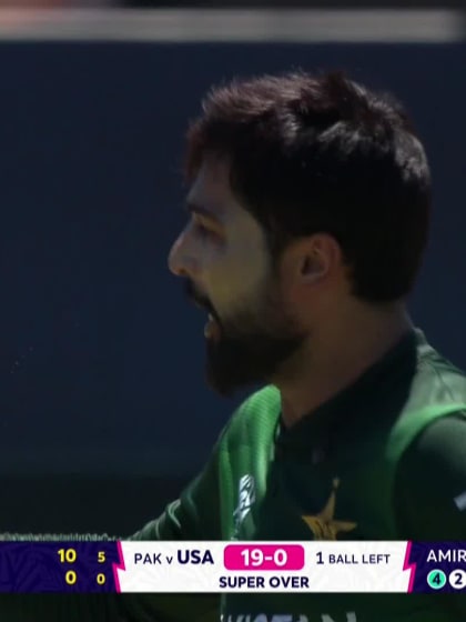 Aaron Jones - Wicket - United States of America vs Pakistan