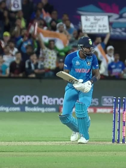 Pandya's brilliant knock ends with hit-wicket dismissal | T20WC 2022