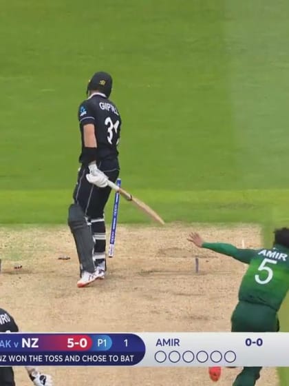 CWC19: NZ v PAK - Amir gets Guptill early