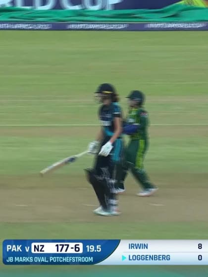 Wicket-Paige-Loggenberg-New-Zealand-U19s-Women v Pakistan-U19s-Women ICC U19W T20WC 2023