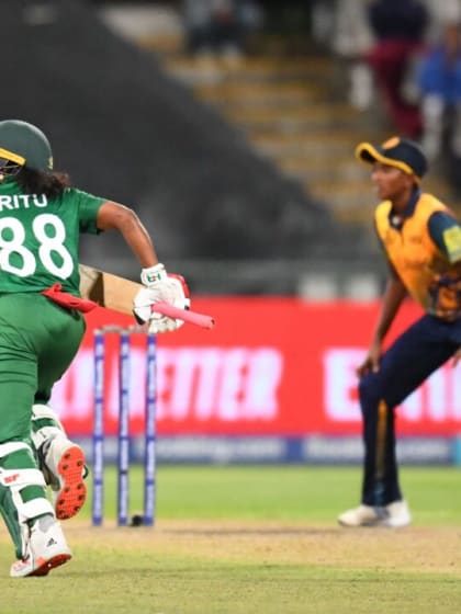 Bangladesh's Ritu Moni dismissed in bizarre run out | T20 World Cup