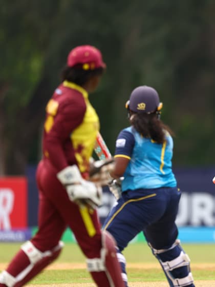 Jahzara Claxton knocks over Hiruni Kumari | U19WC 2025