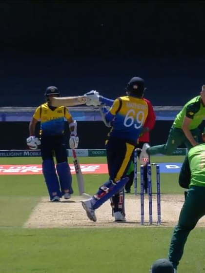 CWC19: SL v SA - Mathews drags on to give Morris his first wicket
