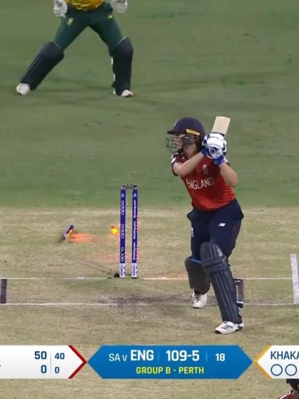 WT20WC: Eng v SA – Natalie Sciver falls after scoring a gritty fifty