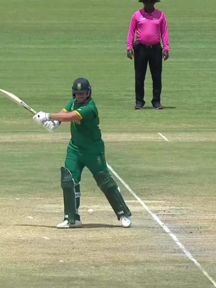 Lhuan-Dre Pretorius with a Four vs. Zimbabwe