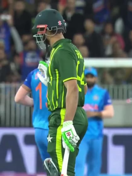 Wicket - Shaheen Afridi - India v Pakistan ICC T20WC 2022