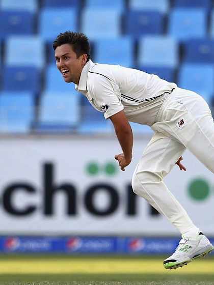 Dubai deadlock leads to Pakistan and New Zealand advances