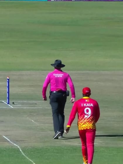 Aaron Jones - Wicket - Zimbabwe vs USA