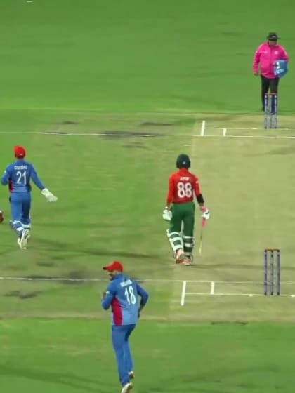 Wicket - Afif Hossain - Afghanistan v Bangladesh ICC T20WC 2022