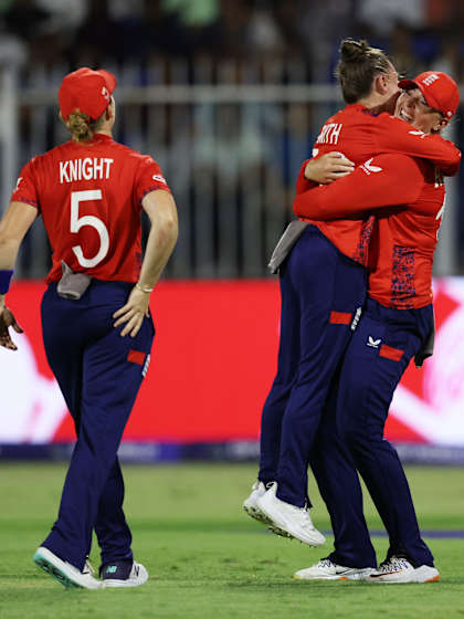 England make winning start against Bangladesh as spinners shine