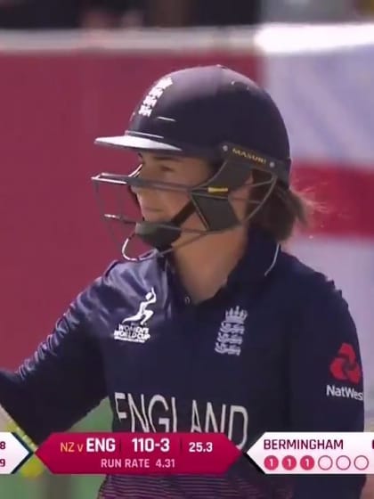 #WWC17 ENG v NZ - Tammy Beaumont Innings